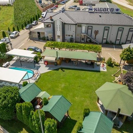 Garni Hotel & Spa Nicolo Крушевац Екстериор снимка