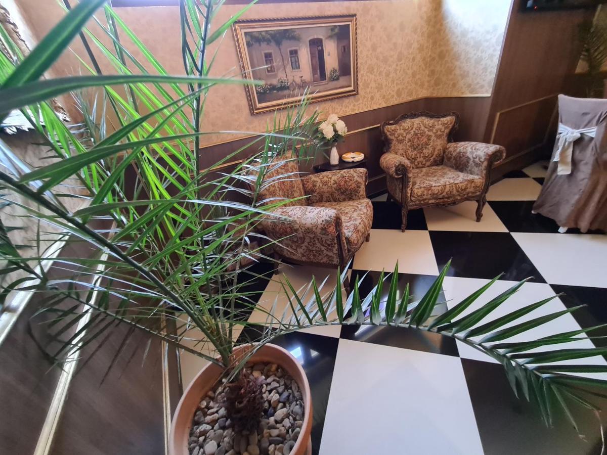 Garni Hotel & Spa Nicolo Крушевац Екстериор снимка